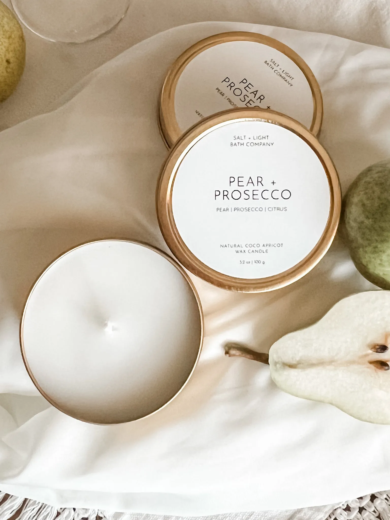 3.2 oz Pear   Prosecco Candle