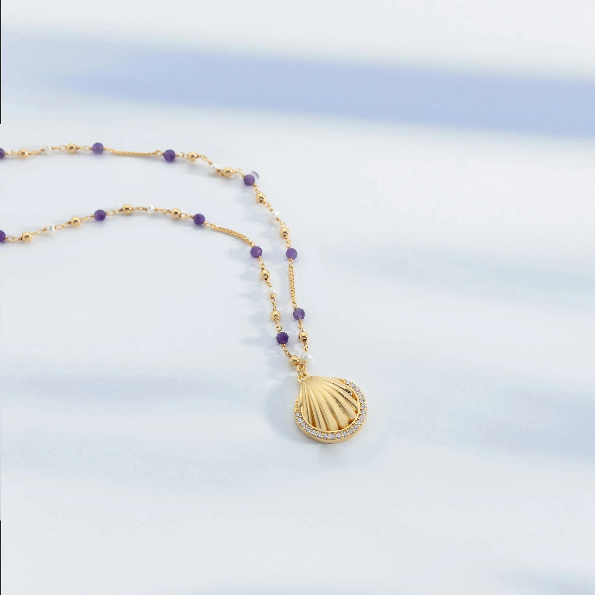 Shell Necklace – Gold-Plated Silver with Pearl - Amethyst Chain